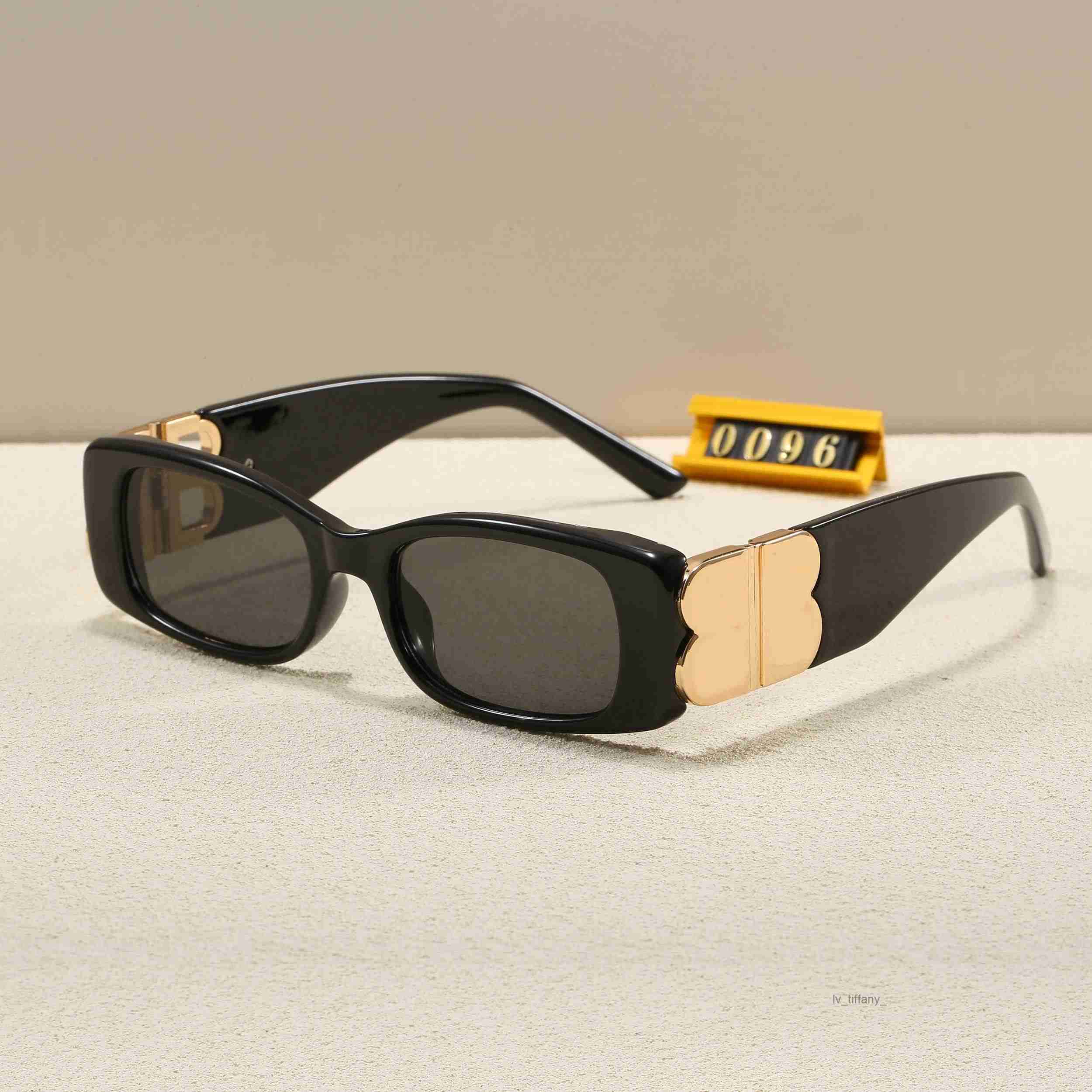 2025 Luxury Designer Sunglasses Men For Women Classics Black Rectangular Acetate Square Gold Metal Bb Beach Shading UV protection Glasses With BoxBb