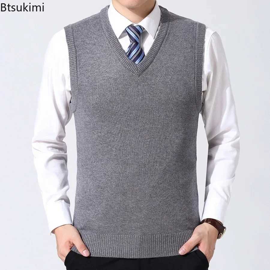 Men's Men's Vests Knitted 2025 Sweater Vest Pullover Tank Tops Autumn Winter Luxury Men's Business Office Slim Wool Vest Men Solid Ve