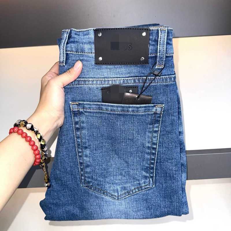 designer Men's Jeans men jeans, European version, slim stretchy, washed, straight-leg, casual long pants for spring and summer WXQ8