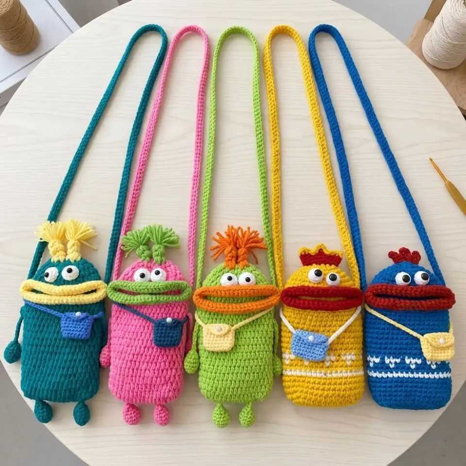 Shoulder Bags Cute Knitting Small Crossbody Bag Handmade Crochet Shoulder Coin Purse Big MOUth Funny Phone Bag Women H261016