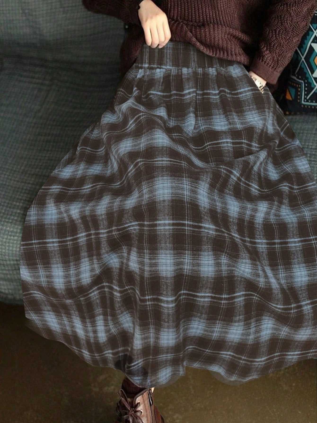 Plus-size vintage plaid A-line Skirts skirt high-waisted coffee-colored skirt forest-inspired versatile skirtslimming and hip-coveri W261017