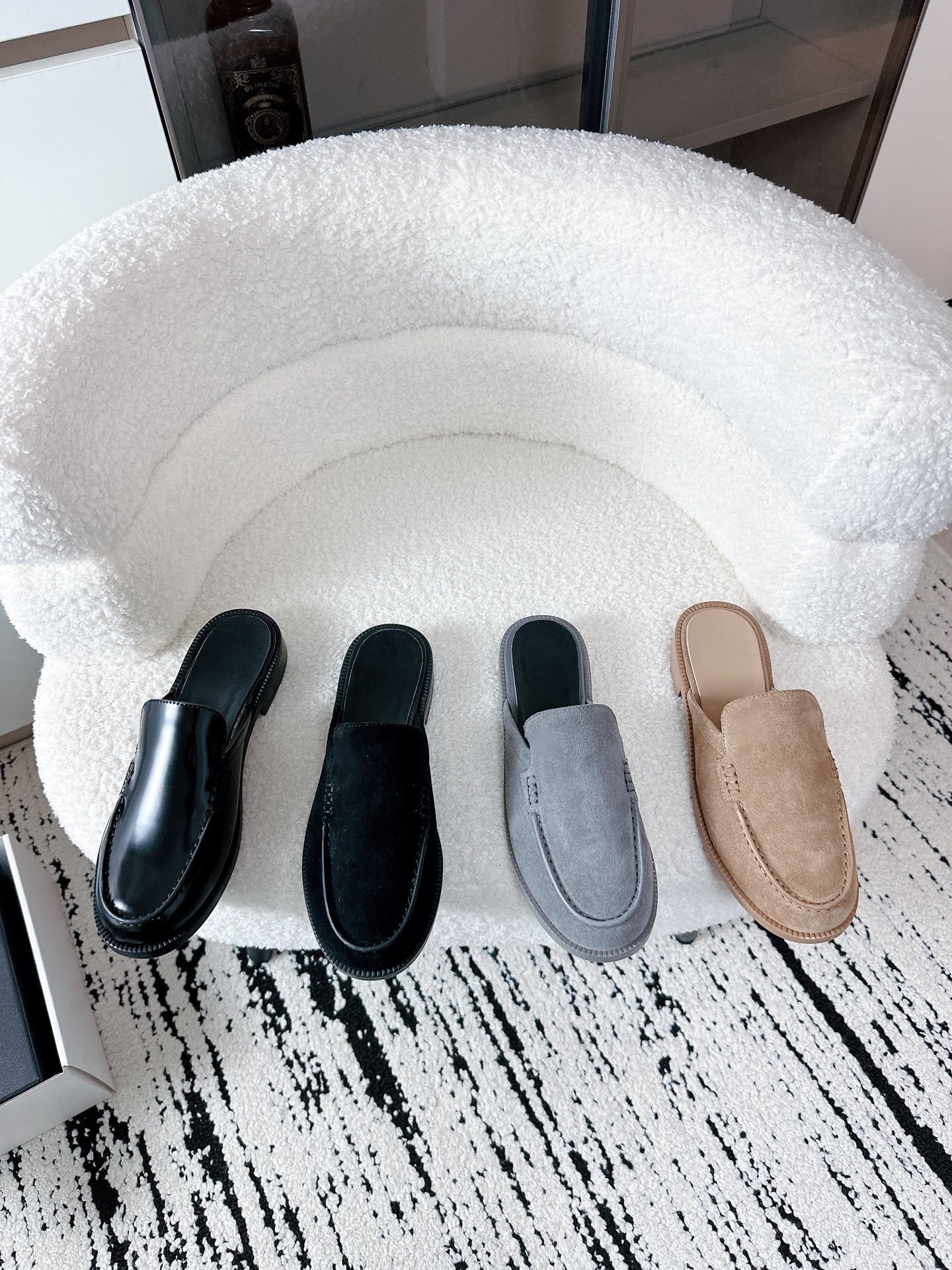 10A top designer women's slippers, slip-on style, flat loafers, casual shoes, vintage backless loafer mules, easy-to-wear shoes, comes with a s
