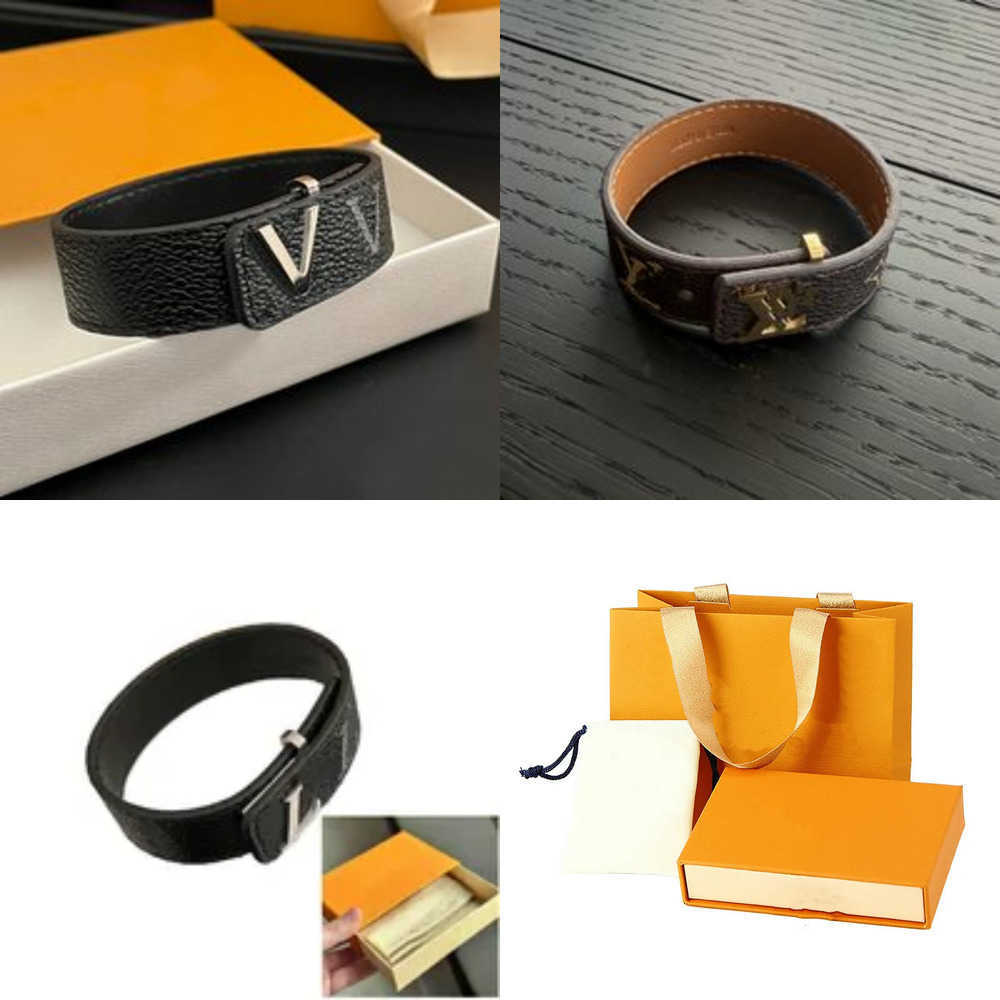 Luxury designer Girl woman man boy letter real leather slim bracelets elegant 28K Gold Bangles V branded engrave bracelet Fashion Jewelry Lady Party