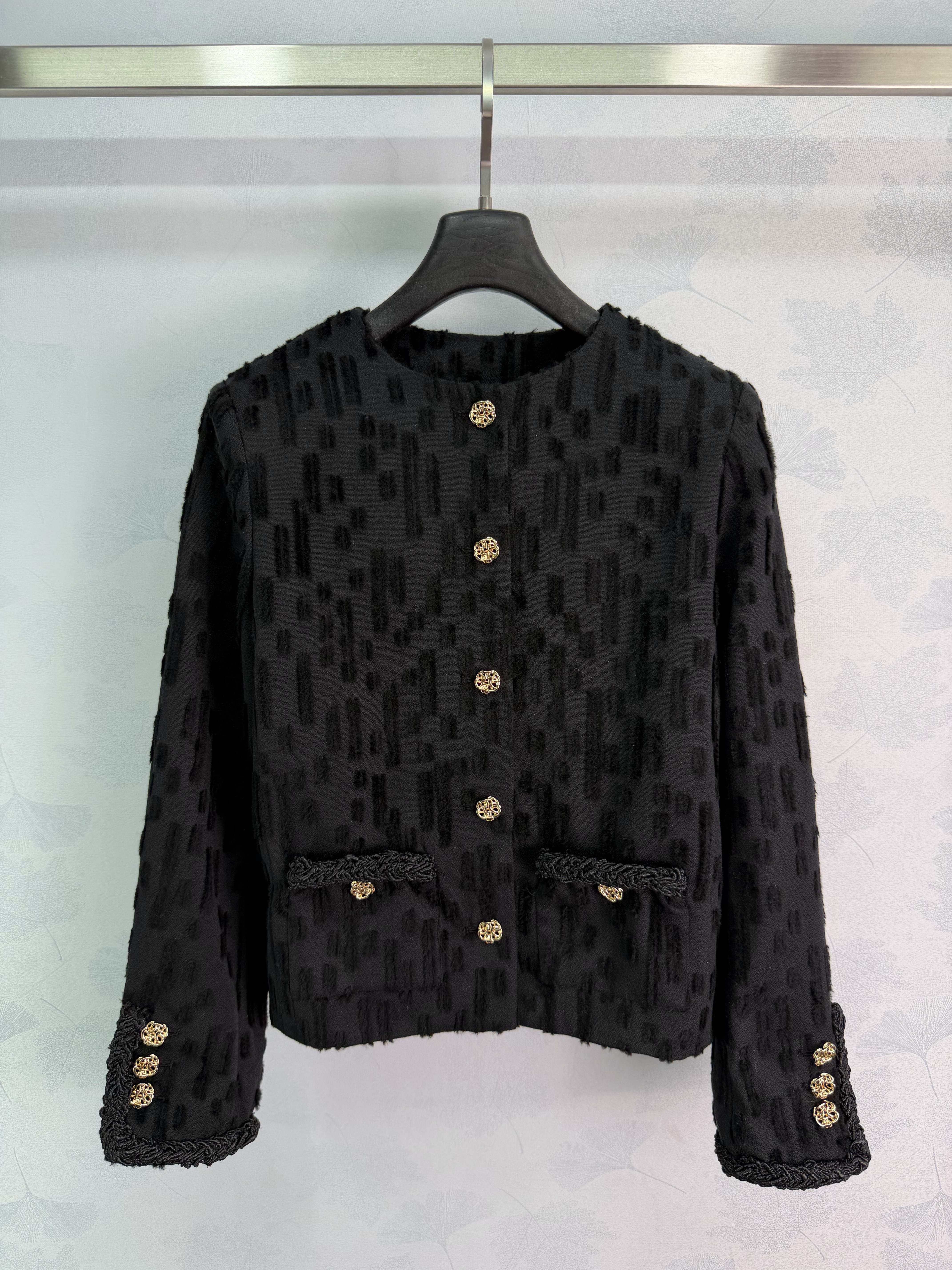 Milan Runway Coats 2026 New Autumn Winter Lapel Neck Long Sleeve Fashion Designer Jackets Brand Same Style Tops 1018-7
