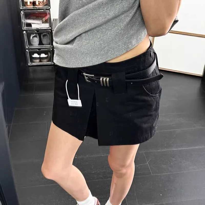 Black High-waisted Cargo Skirt Skirts Women's Spring and Summer 2026 New Spice Anti-light Mini Shorts Skirt W261017