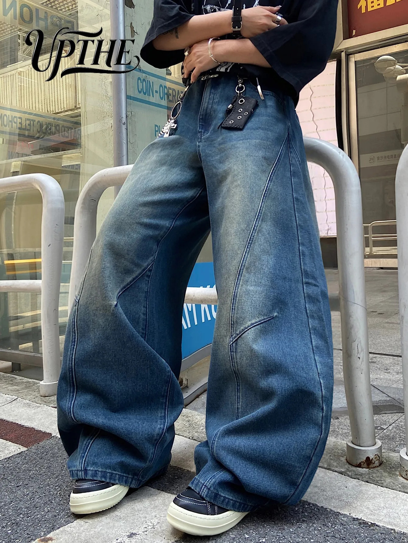 UP.THE Men Vintage Retro Blue Baggy Wide Leg Jeans Y2K Hip Hop Spliced Oversized Denim Pants Streetwear Trousers for Skateboard Lovers Daily Outfits