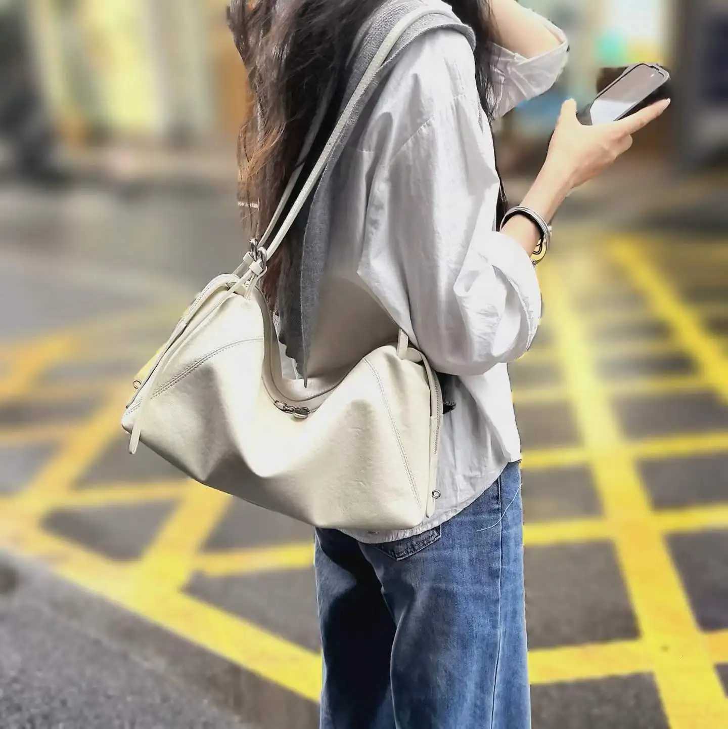 Evening Bags Korean Version Tote Bag New High-quality Shoulder Bag Simple Fashion Niche Design Top-grain Cowhide Leather Handbag For Women H261016