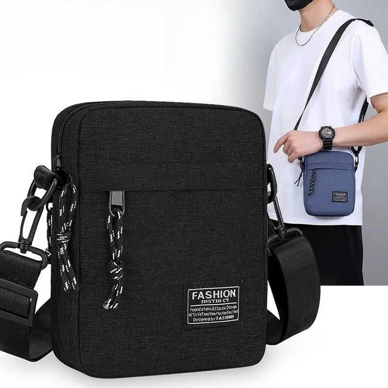 Cross Body Mini Crossbody Shoulder Bag for Men Women Lightweight Casual Travel Phone Pouch with Adjustable Strap Everyday Use Travel H261016