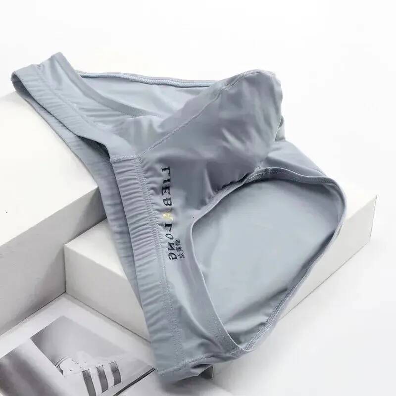 Men's Underwear Underwear Briefs Bulge Pouch Sexi briefs For Boys Elephant Nose Sexy Seamless Ice Silk Mens Male Panties Low Rise Underpants Un