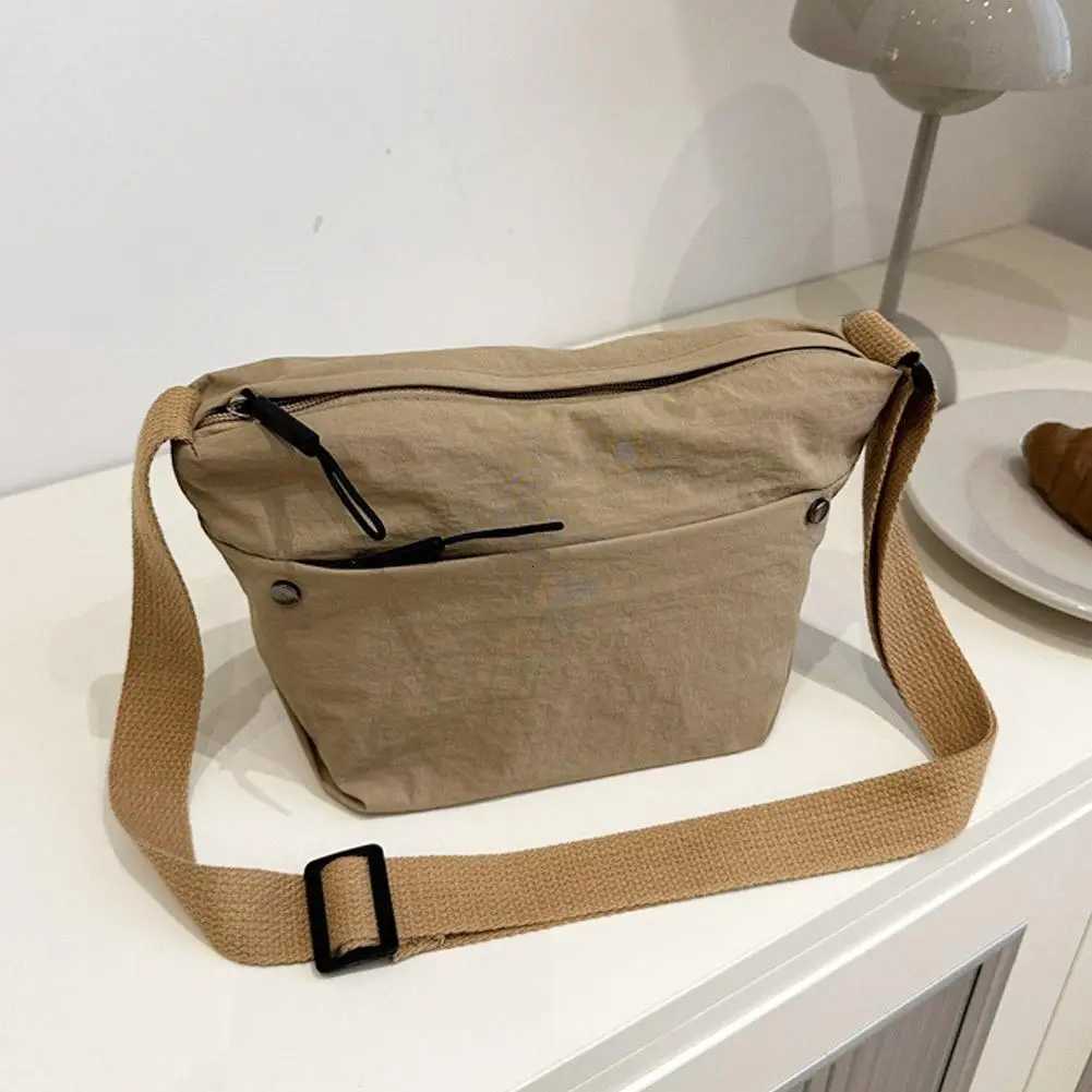 Shoulder Bags Fashion Waterproof Nylon Crossbody Bag Quick-dry Portable Large Capacity Lightweight Casual Shoulder Bag Versatile Phone Bag H261016