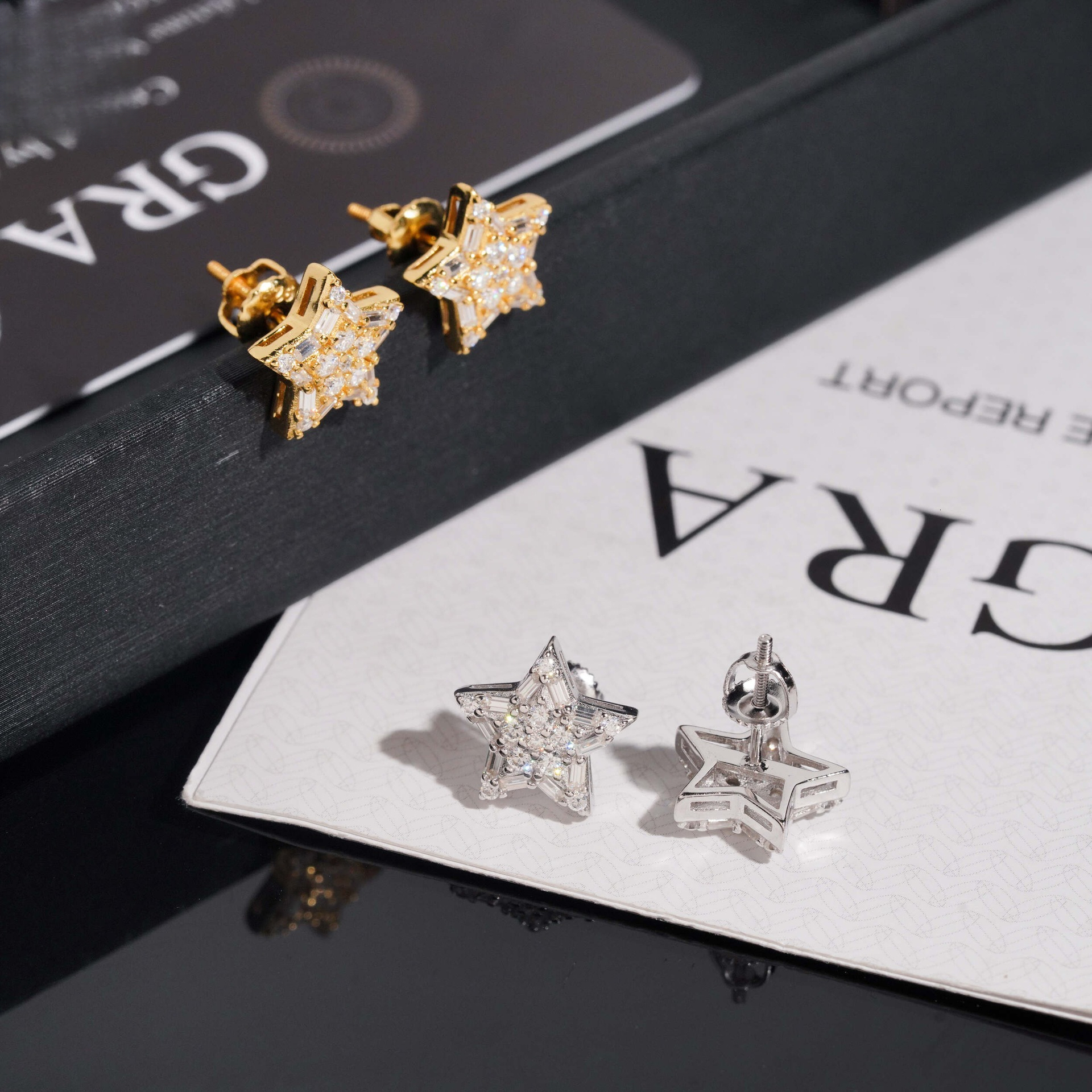 Korean-style gentle delicate 11.5mm star-shaped earrings, S925 silver inlaid with moissanite, simple and exquisite everyday earrings