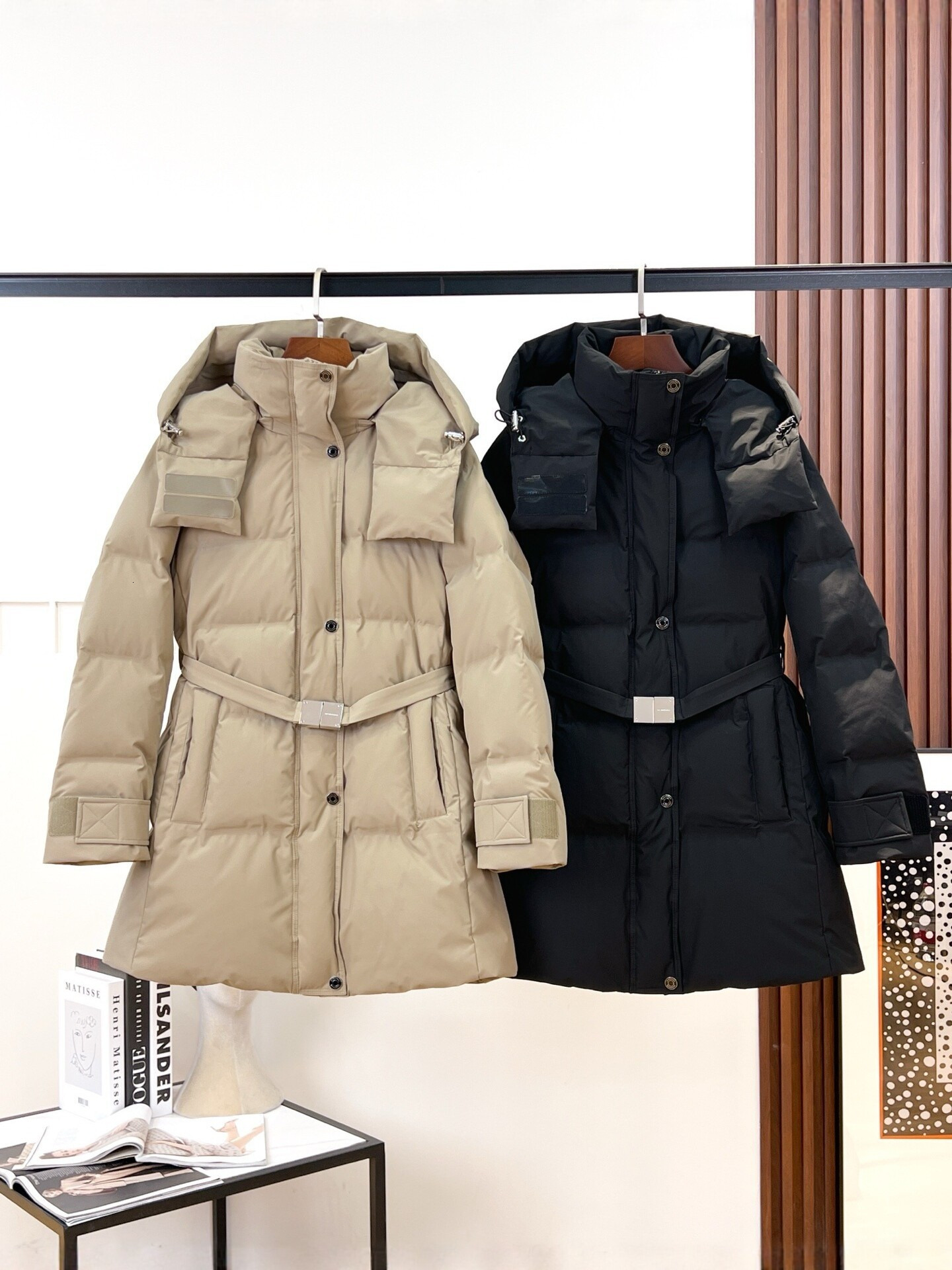 2026 new style women's mid-length hooded white duck down thickened warm commuter coat with waist tie for winter