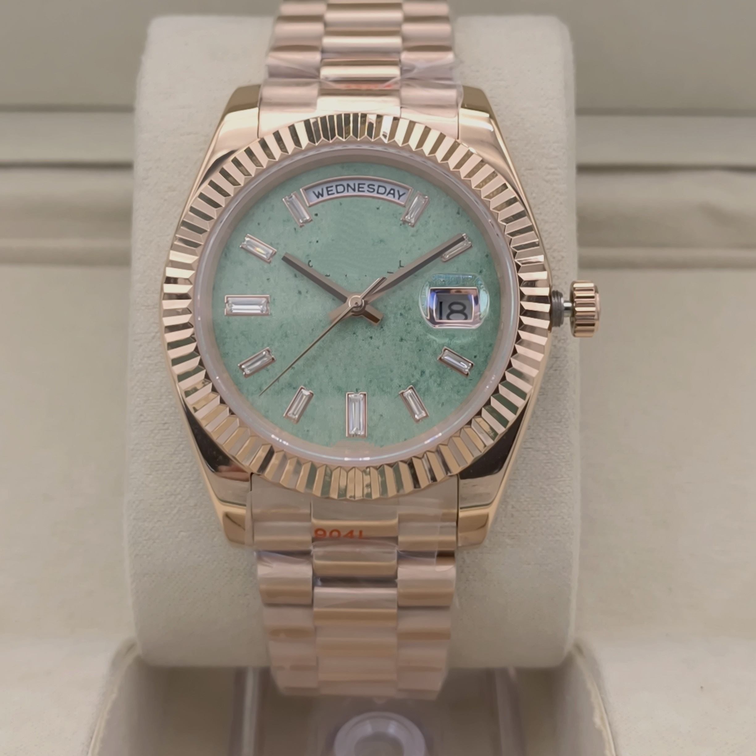 2026 new high-quality watch day date: 2836-4 41MM mint green dial groove bezel sapphire dial waterproof rose gold men's watch