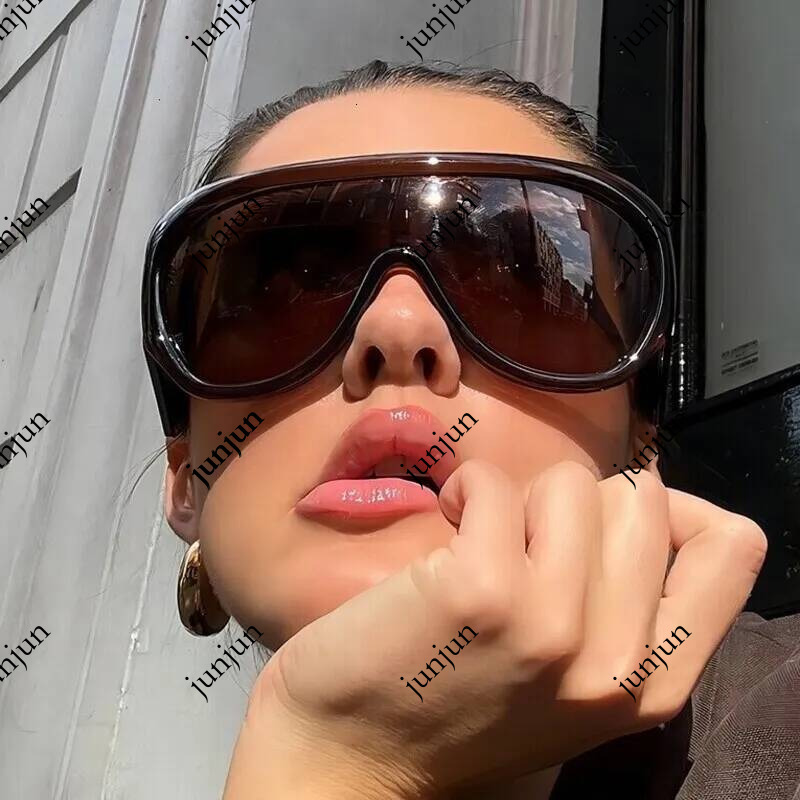 Sunglasses Designer Unisex Large Frame Personality Street Style Internet Celebrity Fashion Show Trendy Eyewear