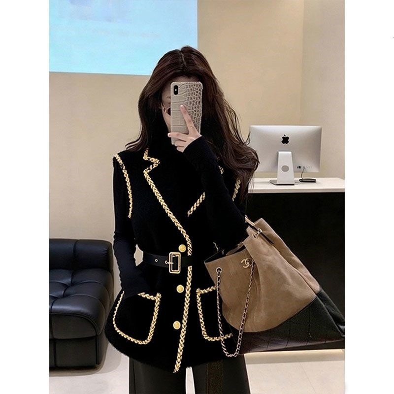 Cross-border 2026 winter collection: stylish chic Korean-style workwear-inspired black vests and jackets for women, a popular trend this year
