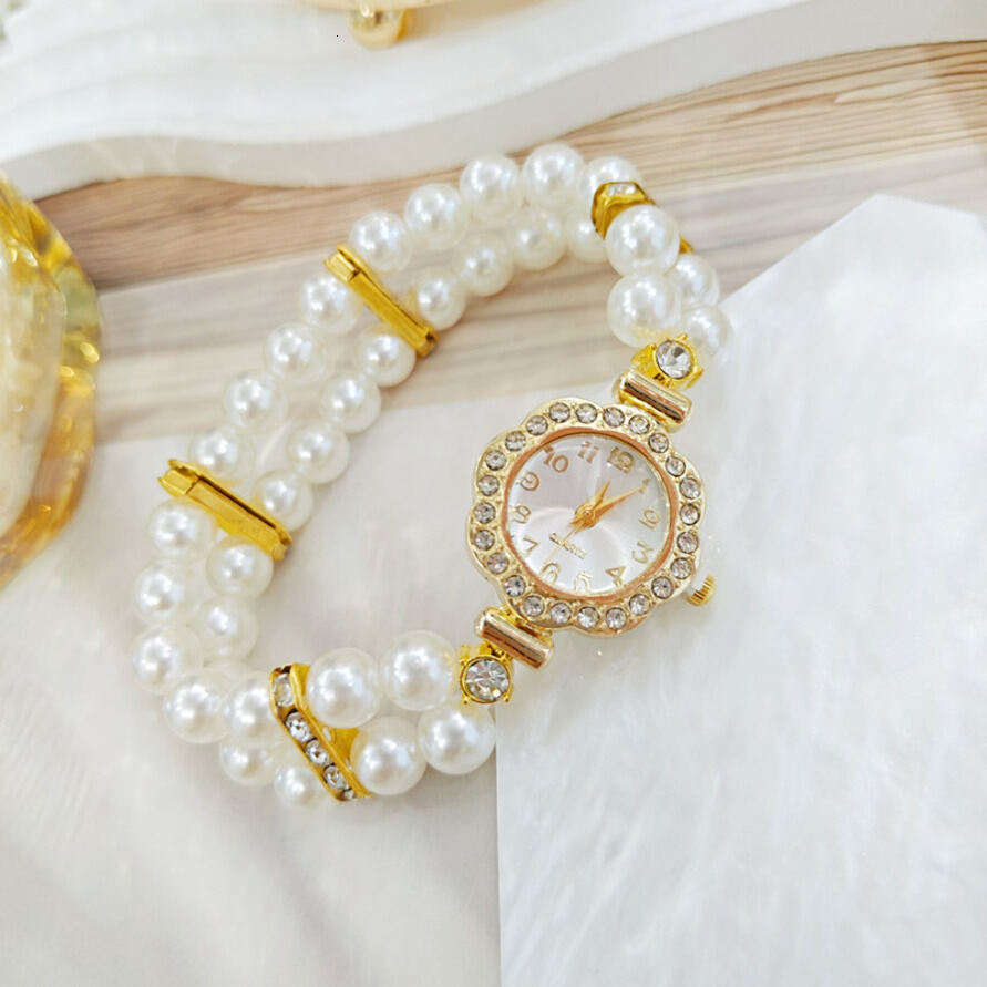 tseller: Double-Row Pearl And Diamond-Studded Floral Design Women's Watch, Niche Light ladies quartz Luxury With A High-End ljh456