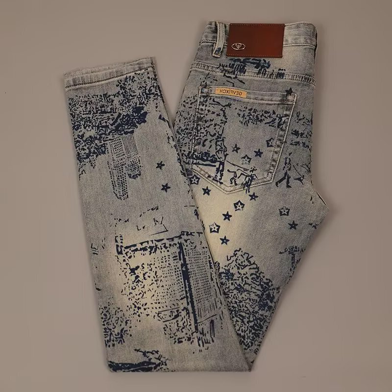 Men Jeans Designer Clothes European And American Trend Slim Fit Printed Jeans Autumn trousers Winter New Retro Light Straight Casual Fashion Versati
