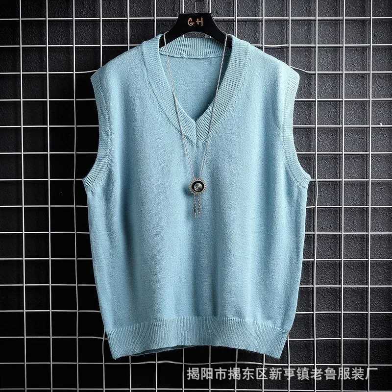 Winter Autumn and Men's Vests Sweater Vest White Loose Solid Color Thin Waistcoat Casual WaistcoatW261017