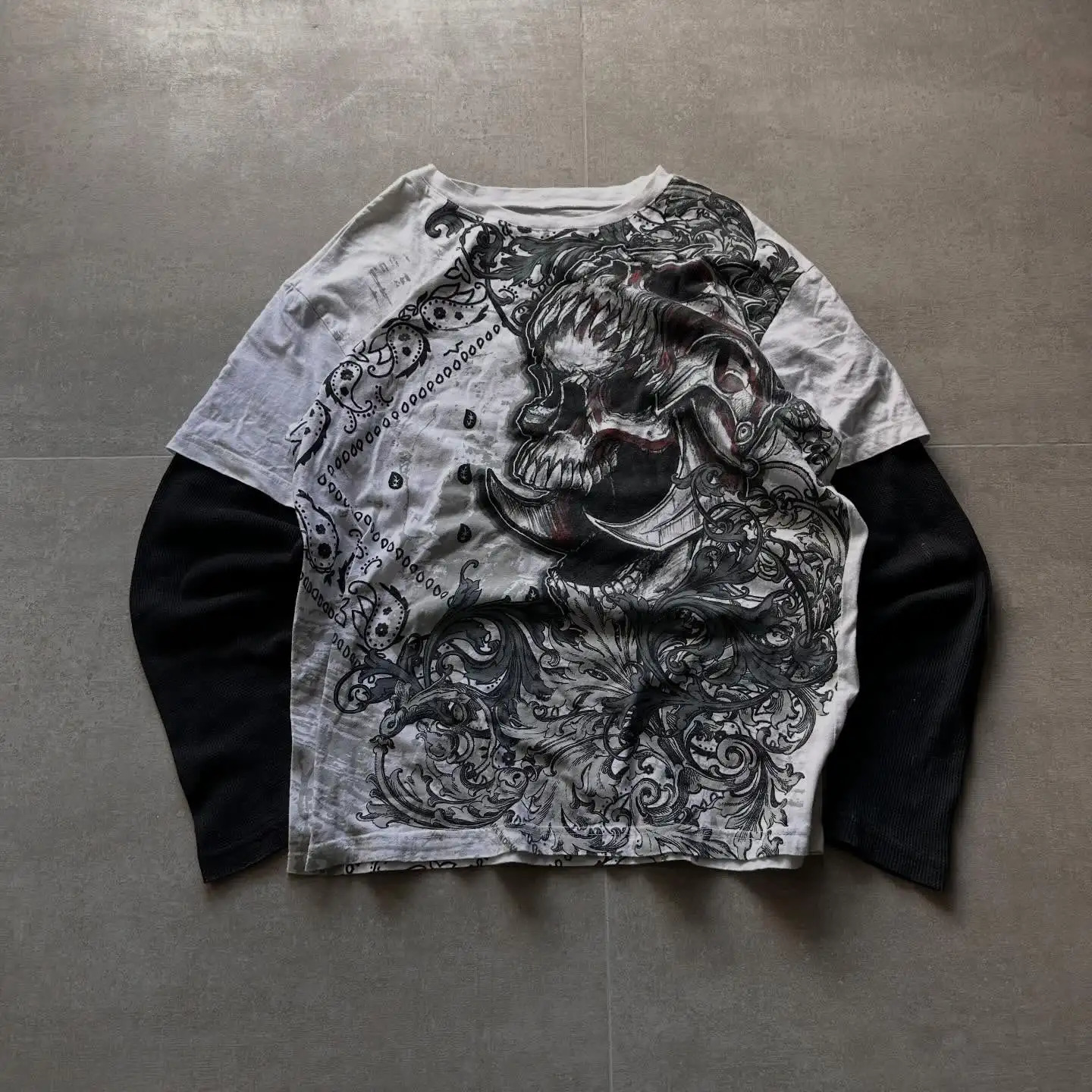 Y2K Gothic style Thorn Totem Printing Retro Long Sleeves T Shirt Harajuku Men Skull Holy Writ Letter Printing Tee Fashion Tops 261014