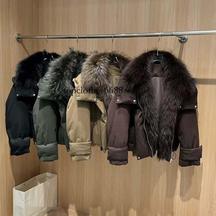 European Style 2026 Winter New Women's Short Down Jacket with Large Raccoon Collar, Loose Fit, Thickened, Warm, Hooded Fur Coat