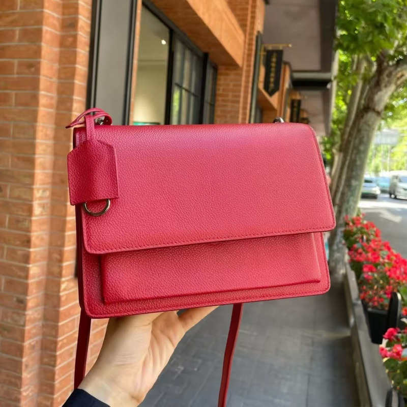 Sunset Medium In Crocodile Embossed Leather Flap Bag Luxury designer bag Women Smooth Leather Chain Shoulder Crossbody Bag Top Handle Bag Magnetic S