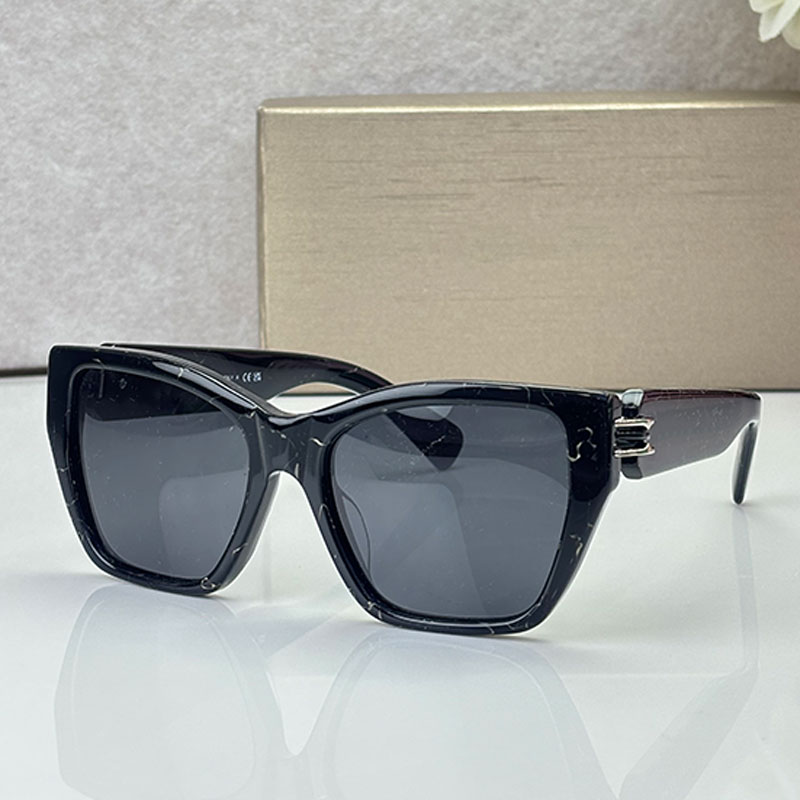 Classic Cat Eye Sunglasses Black Acetate Coarse Frame BV40097I Square Glasses Black Lens Women Outdoor Casual sunglasses Personalized Design Legs