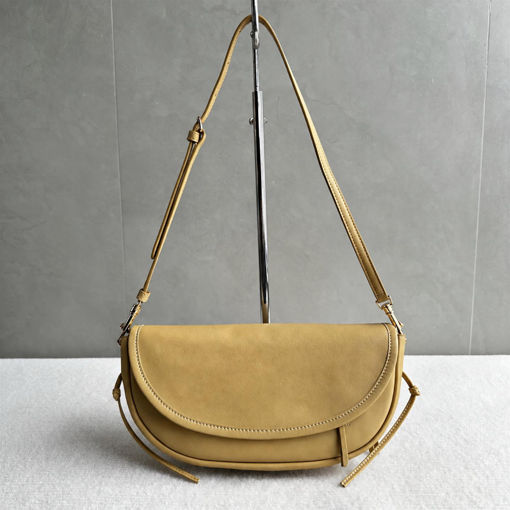 Crescent Flap Bag Suede Leather Curved Saddle Shoulder Crossbody Lightweight Elegant Commute Date Top-Tier Designer New Arrival