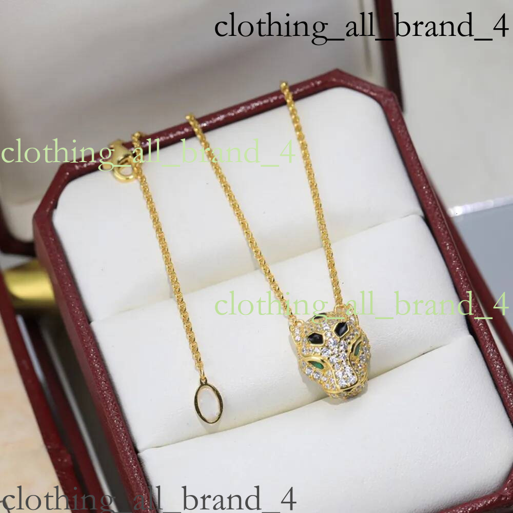 Nail Desginer Leopard With Gold Plated Love Men Women Pendant Necklaces Luxury Jewelry Carteied Necklace 4F2