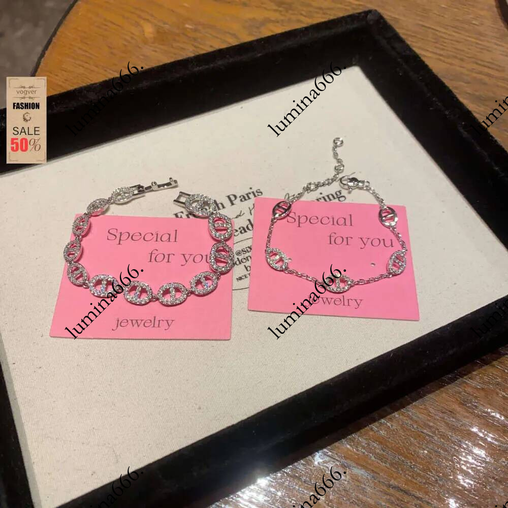 Bracelet Women Jewelry French Style Pig Nose Full Diamond New Korean Trendy High End Sweet Gift for Best Friends
