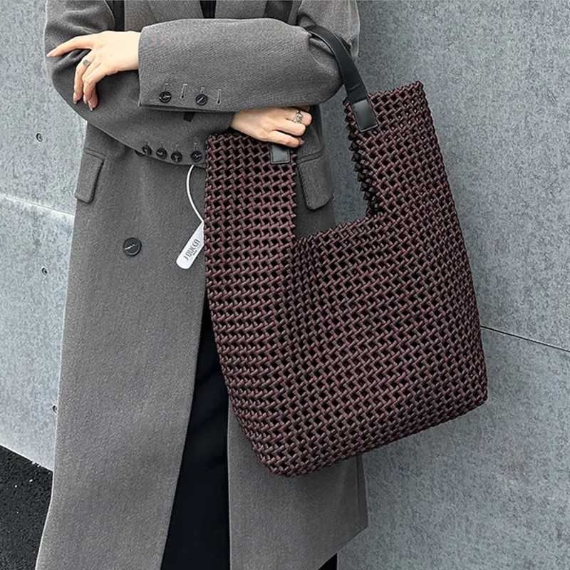 Evening Bags 2025 Hollow Out Woven Large Capacity Tote Bag Women Rope-woven Fashion Handbag Harajuku-style Shoulder Underarm Bag H261016