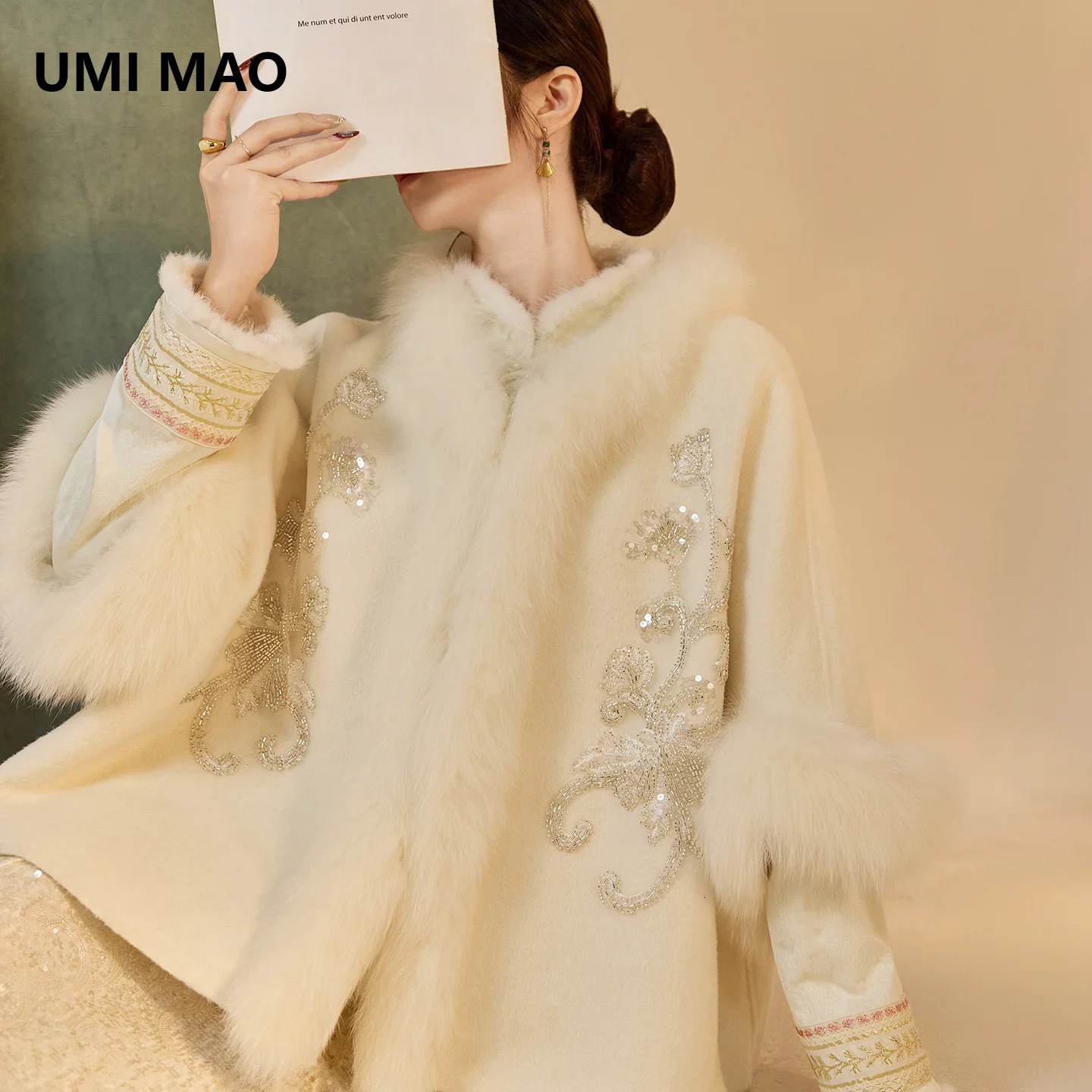 UMI MAO Winter Fashionable Chinese Style n Woolen Coat for Women with Fur Trim Versatile Short 261010