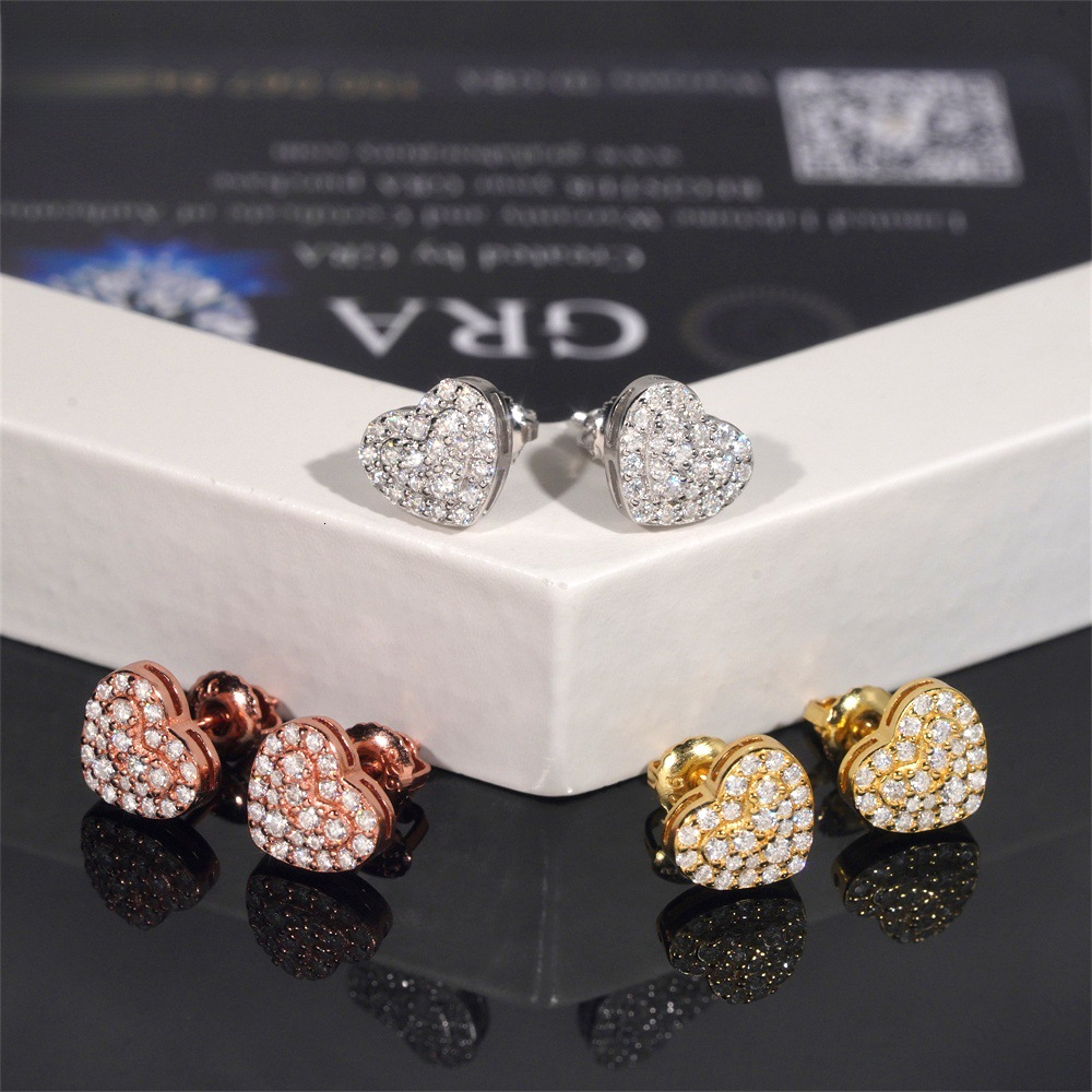 light luxury personalized earrings, S925 silver inlaid with moissanite, heart-shaped design, popular niche earrings