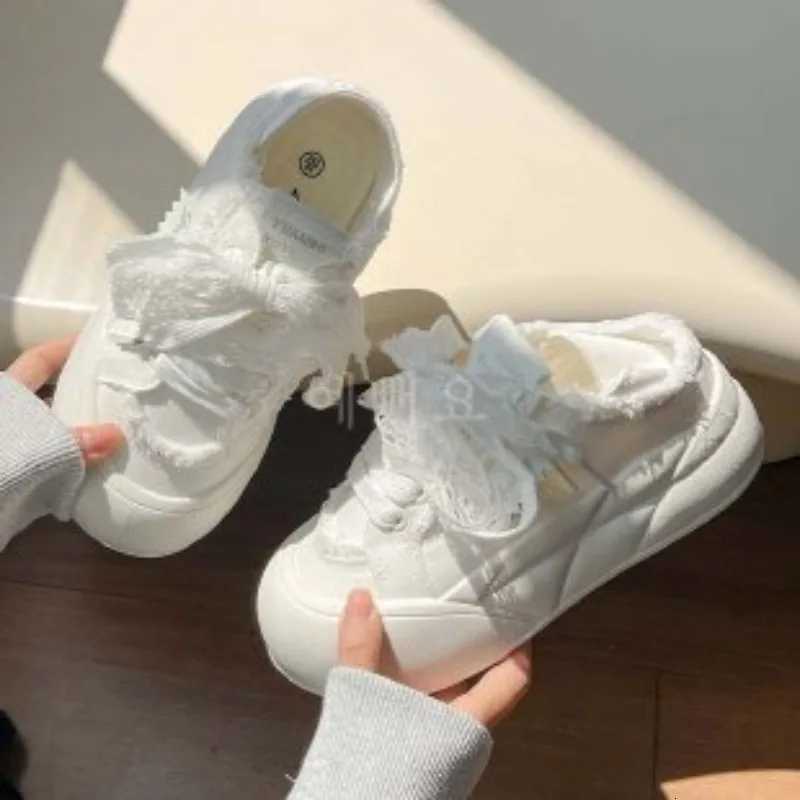 Casual Shoes White Blue Platform Sneakers Women Lace Bow Decor Chunky Casual Shoes Thick Sole Sweet Korean Comfortable Daily Fashion Style H261016