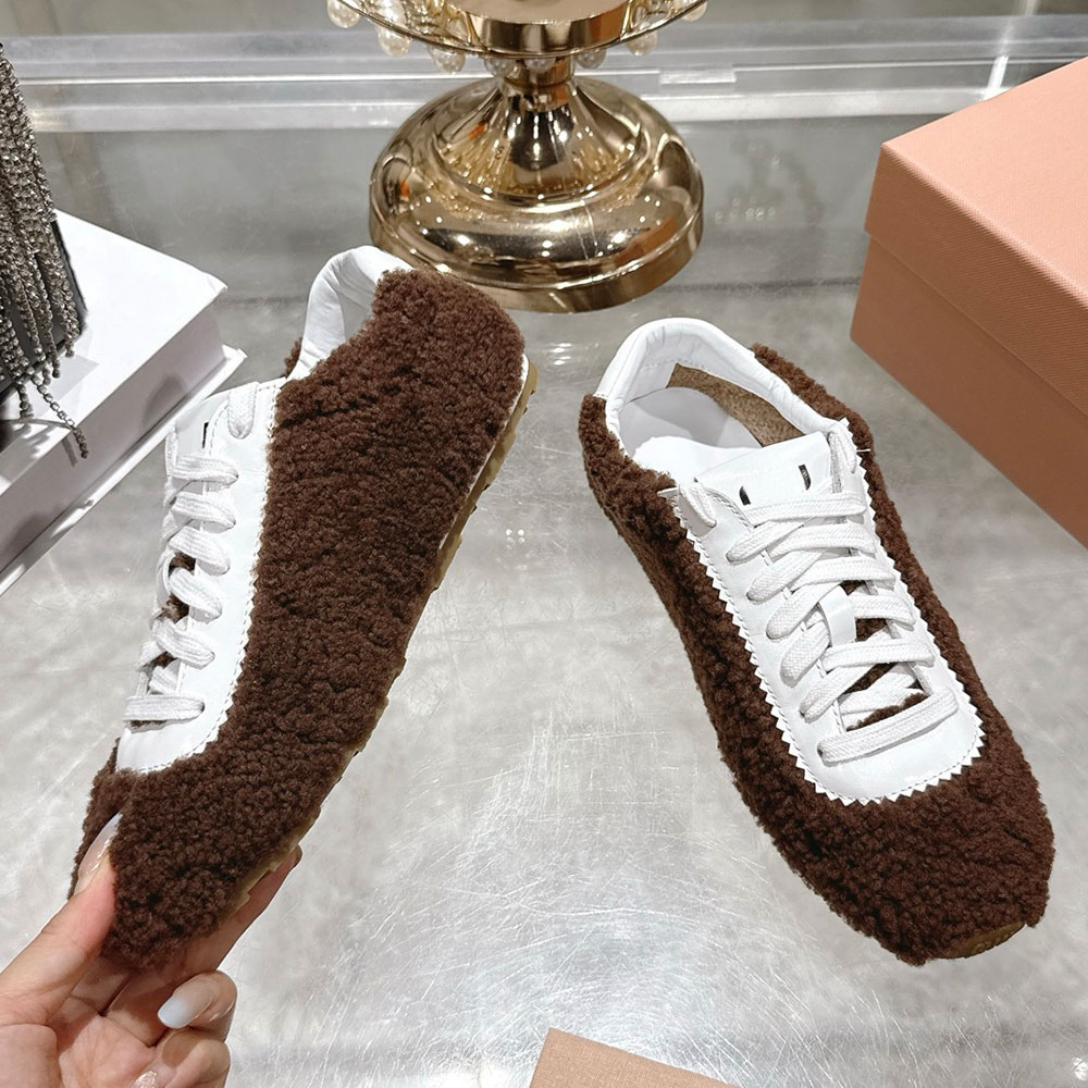 New Luxury Designer Shearling And Leather Sneaker Outdoor Comfort Casual Womens Sneaker Flat Lace Up Sports Shoes Leather Lining Anti Slip Rubber Ou