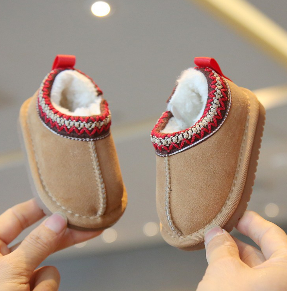 Thickened Warm Bao Kids Snow Boots Designer New Winter Style Toddler Baby Shoes Unisex Boys Girls Fashion Footwear Cold Weather Outdoor Wear