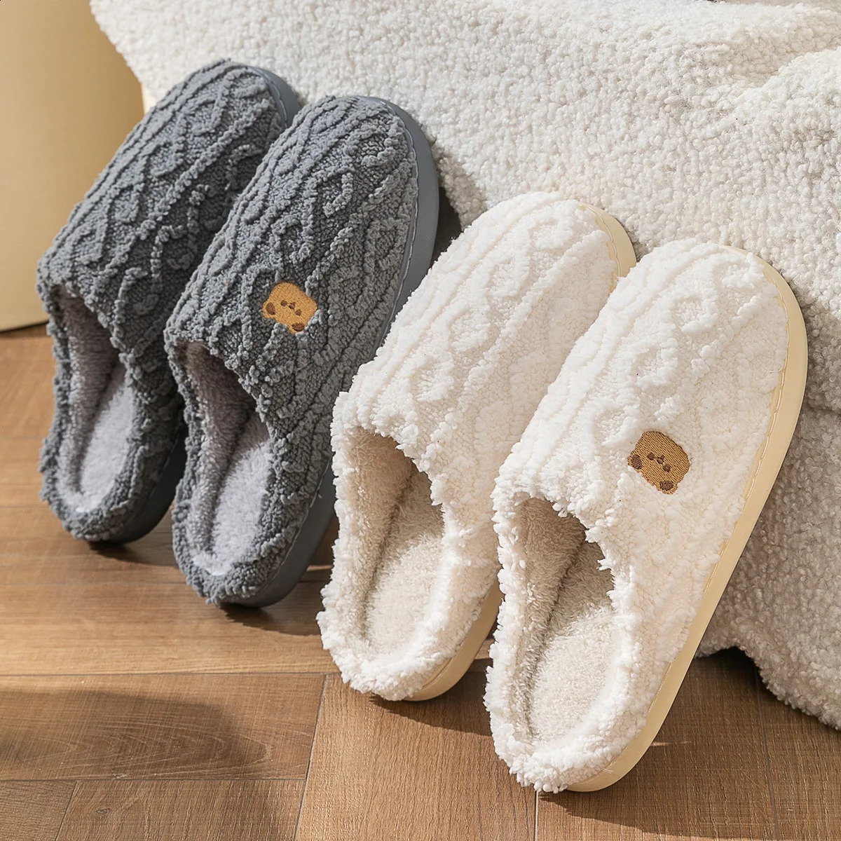Asgard Women Winter Fur Slippers Indoor Fluffy Couple Bedroom Flat Slides Cute Bear Women Fuzzy House Slippers Warm Cotton Shoes 261017