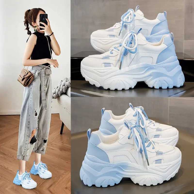 Casual Shoes Women Sneakers 2026 New Fashion Casual Sports Shoes Women Autumn Lace-up Mesh Breathable Women's Running Shoes Zapatillas Mujer H2