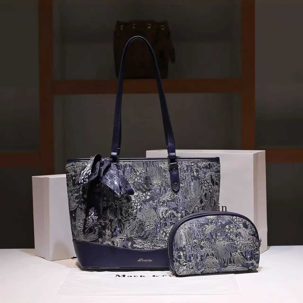 Evening Bags Large Capacity Blue Color Embroidery Tote Bag Fashion Purse High Quality Women Handbag Shoulder Underarm Bag Female Shopping Bag H26101
