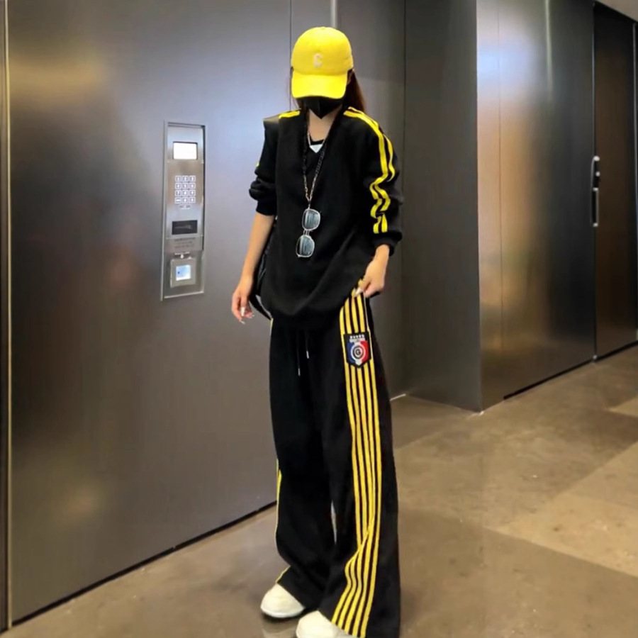 Womens Tracksuit Two Piece Set Women Casual Street Style Loose Fit Slogan Sequin Sweatsuit Winter Warm Cotton Sport Outfits Clothes