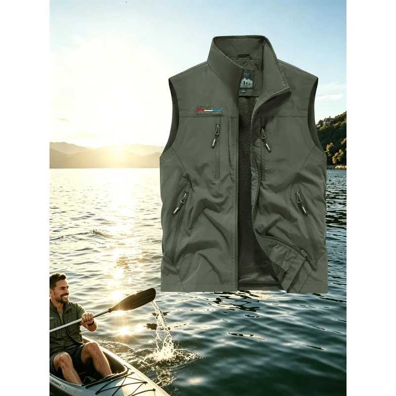 With Men's Vests Biker Vest Men's Casual Outdoor Sports Breathable Jacket Fashion Fishing Sleeveless Woman Vests TacticalW261017