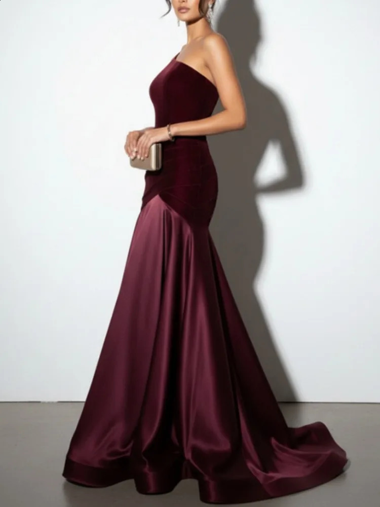 Yeezzi 2026 Women One-Shoulder Floor-length Formal Evening Gown Elegant Velvet Patchwork Pleated High-low Party Maxi Dresses 261015