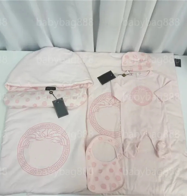 Autumn and Winter Baby Designer New Brand Men's and Women's Baby Climbing Clothes Simple Long Sleeve Cotton Onesie Sleeping Bag Five-piece