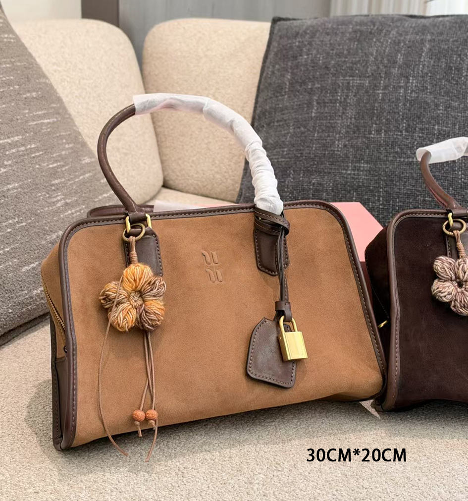 Suede Boston bag designer Bowling bag womens Commuting briefcase Top quality new color scheme large capacity Coat pairing for autumn and winter