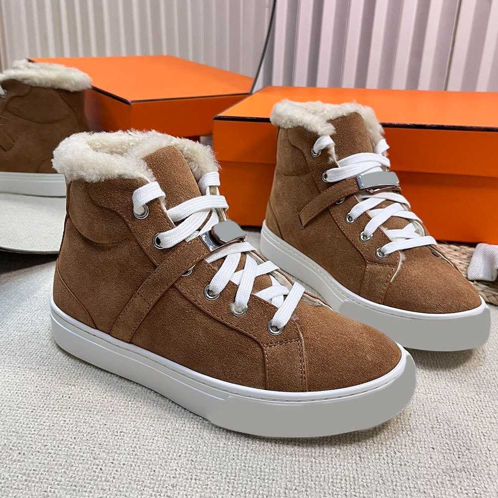 Womens Designer Suede Goatskin Sneakers High Top Sneaker Luxury With Functional Metal Buckle Casual Sneaker Warm Comfort Shearling Lining Winter Sne