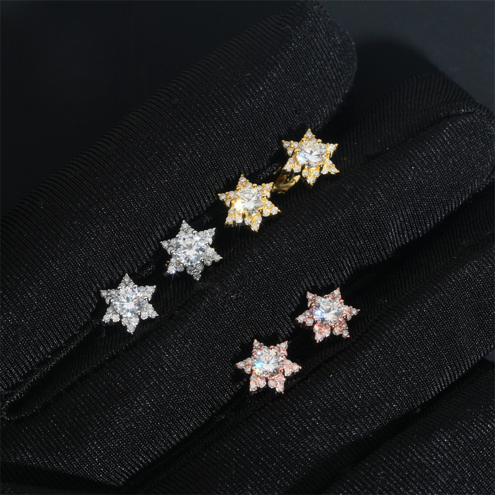 direct supply of hip-hop jewelry: S925 silver earrings with moissanite pendants, a sophisticated five-pointed star design for women