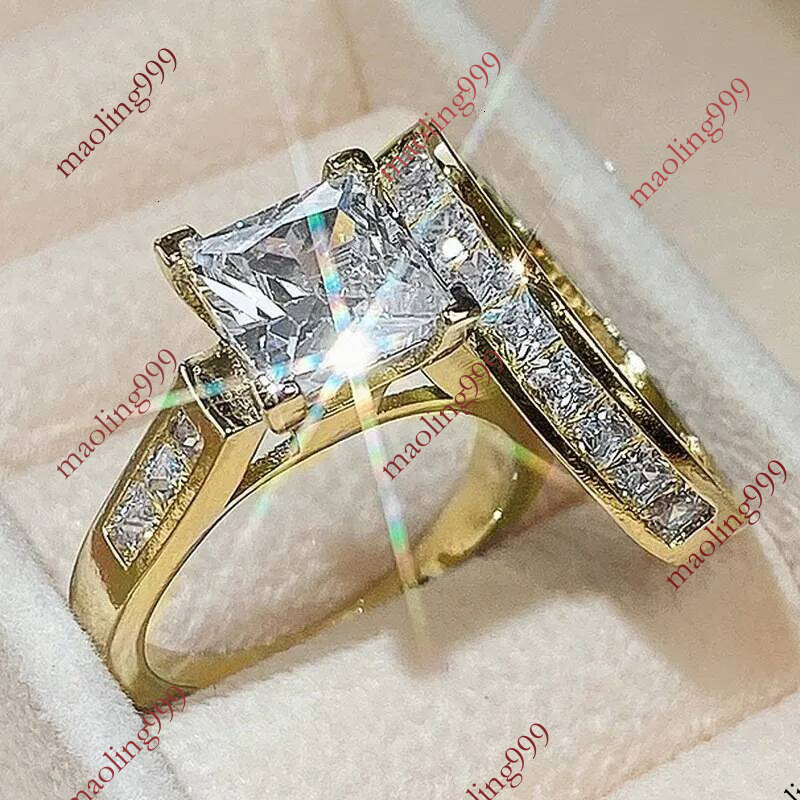 Designer Bijoux Bague de mariage Set 925 Sterling Silver Princess Cut CZ Diamond Bagues de fiançailles de mariée pour les couples de luxe Eternit
