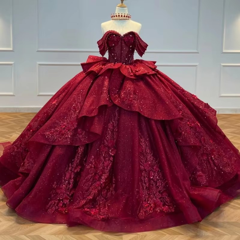 Wine Red Glitter Quinceanera Dresses Off Shoulder Ball Gown Sweet 16 Dress Applique Lace Beading Crystal Bow Tull Party Birthday vestidos 15 de anos