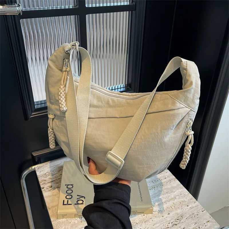 Evening Bags Women Casual Nylon Crossbody Bag Adjustable Wide Strap Lightweight Crescent Shoulder Bag Multi Color Daily Shopp Travel Outdoor H261016