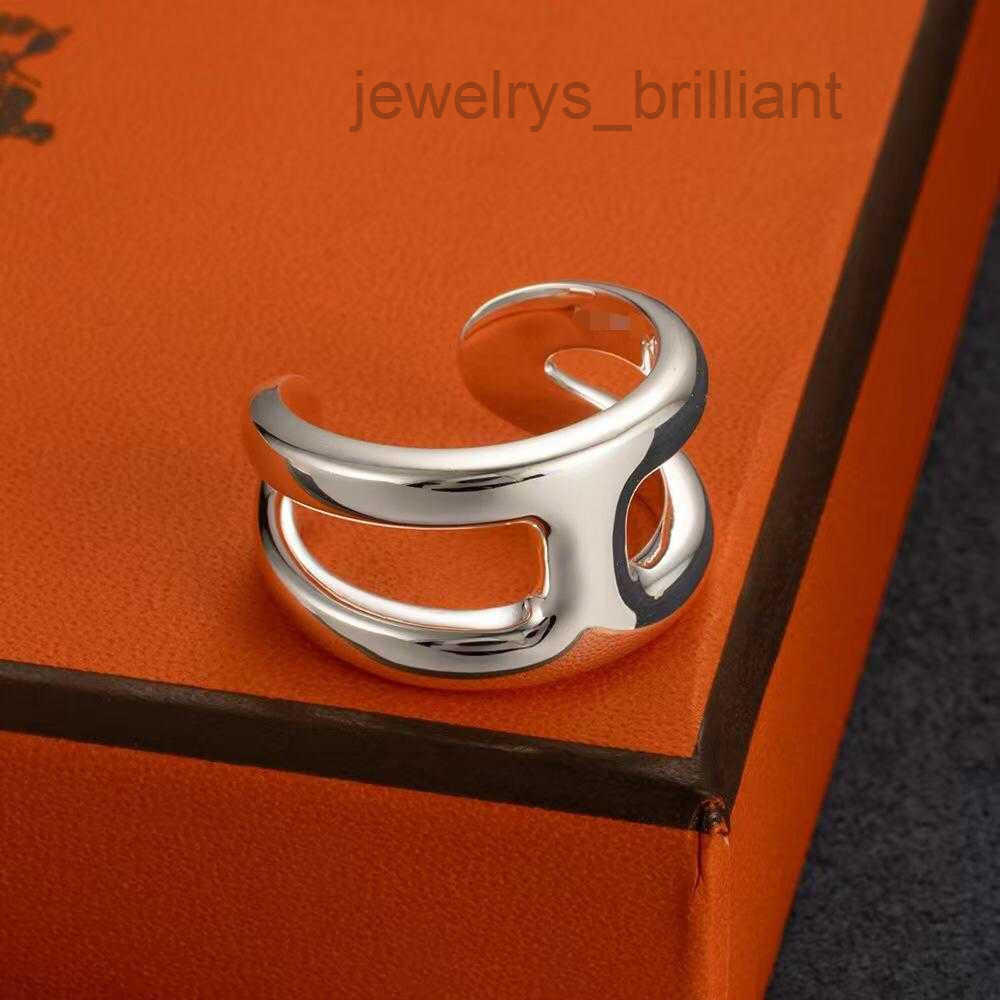Band Rings Luxury Designer Fashion Jewelry H Open Buckle Ring White Gold I-shaped Women's Simple Design Minimalist Geometric Hollow Out Hand Je
