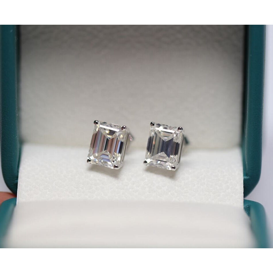 2026 New Moissanite Earrings 5Mm 7Mm cologne Elegant Baguette Cut Square Shape perfume Jewelry Ice Out 925 Silver Designer P1